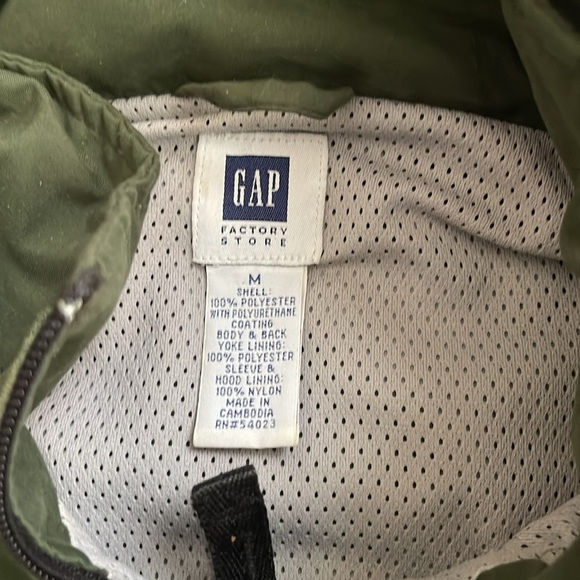GAP Windbreaker Jacket (vintage) - Picture 2 of 5
